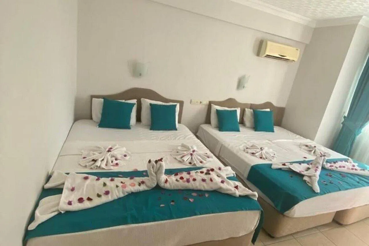Yunus Hotel Fethiye Олудениз